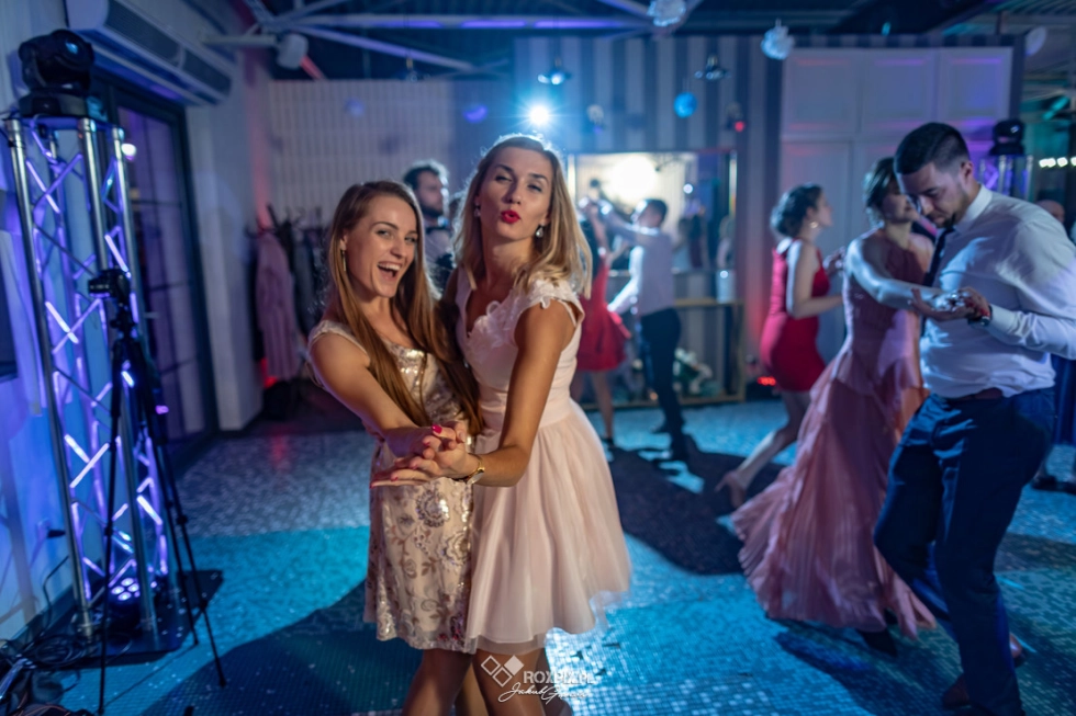 Analogowo-Binarny Reportaż Ślubny