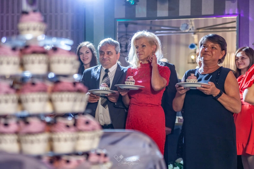 Analogowo-Binarny Reportaż Ślubny