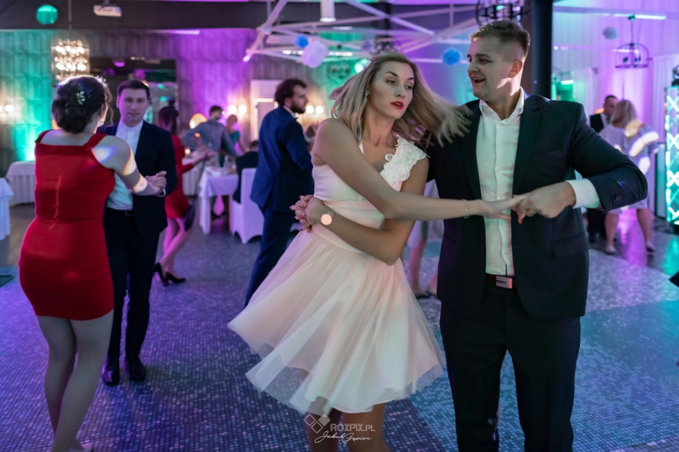 Analogowo-Binarny Reportaż Ślubny