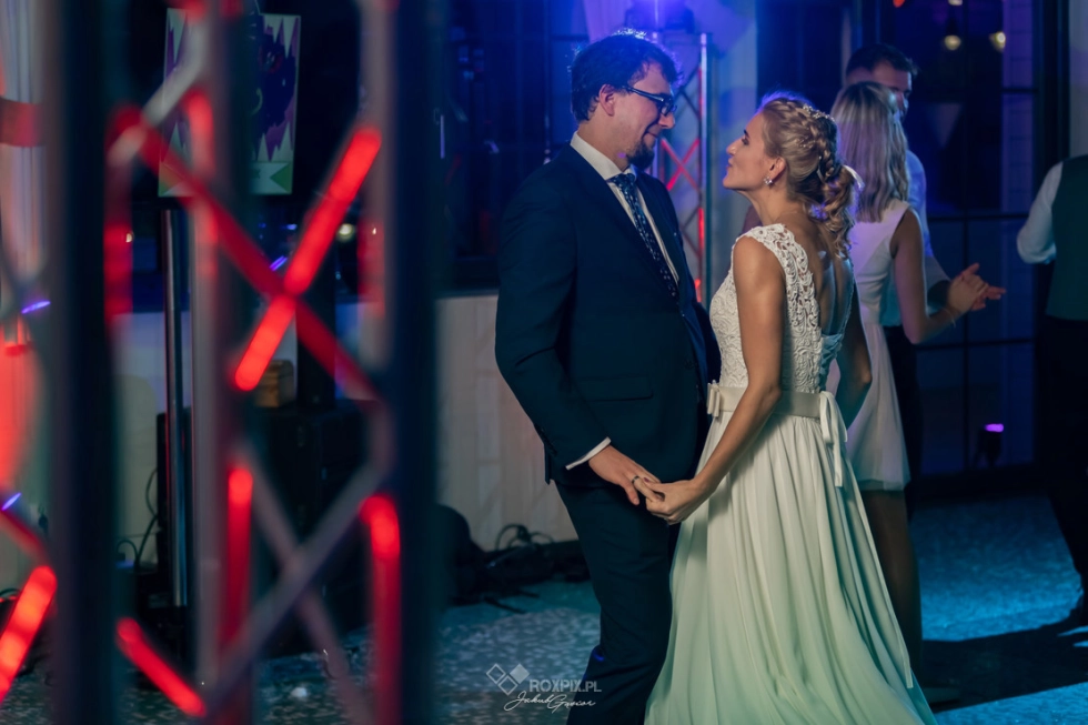 Analogowo-Binarny Reportaż Ślubny